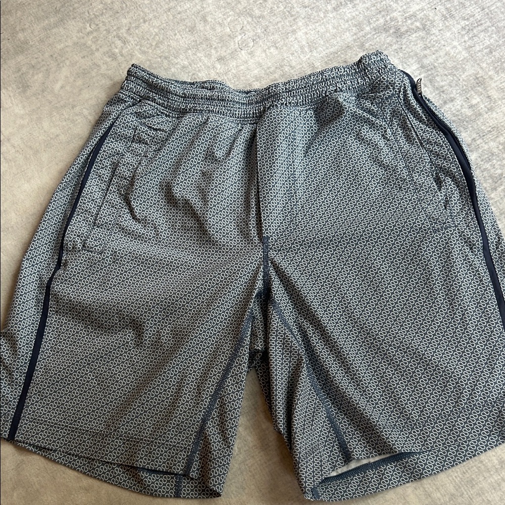 lululemon athletica Men's Geometric Athletic Shorts - Black and Gray